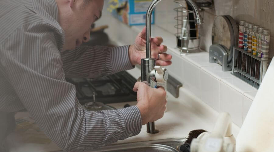 Expert burst pipe repair services in Carlisle, IN